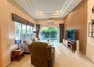 3 Bedrooms Condo in Ponthep 5 East Pattaya C011915