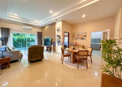 3 Bedrooms Condo in Ponthep 5 East Pattaya C011915