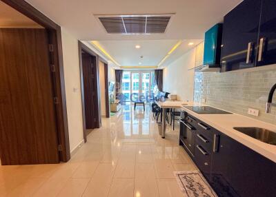 2 Bedrooms Condo in Grand Avenue Central Pattaya C011913