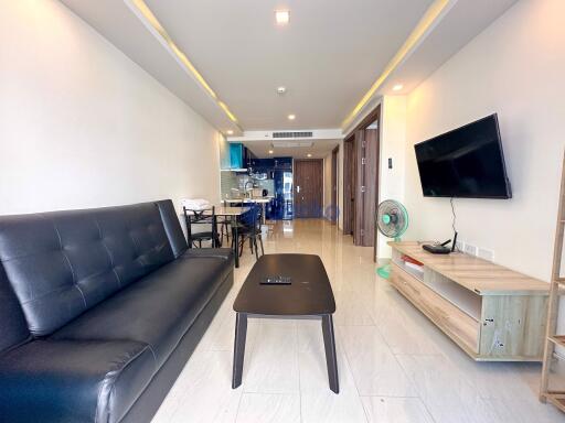 2 Bedrooms Condo in Grand Avenue Central Pattaya C011913