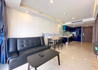 2 Bedrooms Condo in Grand Avenue Central Pattaya C011913