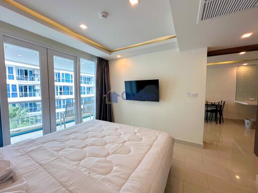 2 Bedrooms Condo in Grand Avenue Central Pattaya C011913