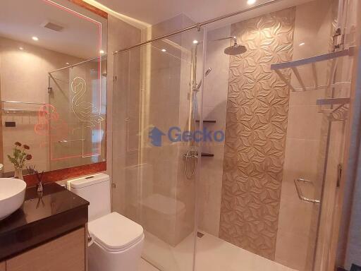 Studio Condo in The Riviera Ocean Drive Jomtien C011912