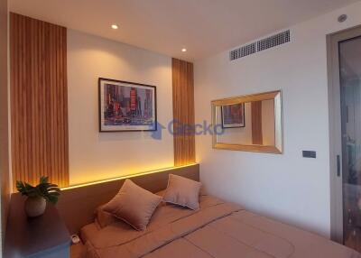 Studio Condo in The Riviera Ocean Drive Jomtien C011912