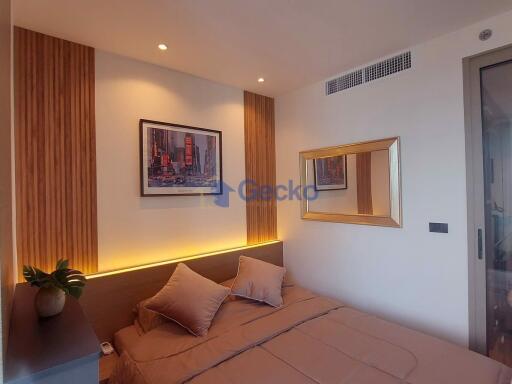 Studio Condo in The Riviera Ocean Drive Jomtien C011912