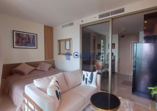 Studio Condo in The Riviera Ocean Drive Jomtien C011912