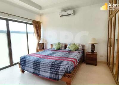 4 Bed Pool Villa in Jomtien