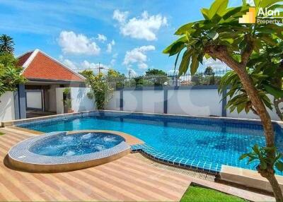 4 Bed Pool Villa in Jomtien