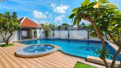 4 Bed Pool Villa in Jomtien