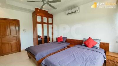 4 Bed Pool Villa in Jomtien