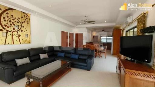 4 Bed Pool Villa in Jomtien