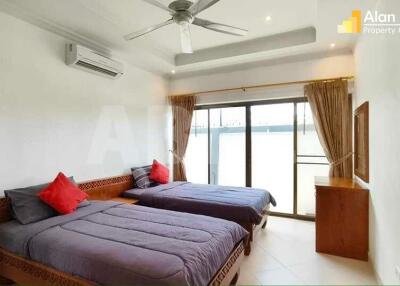 4 Bed Pool Villa in Jomtien