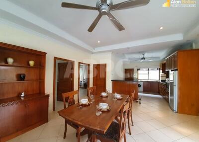 4 Bed Pool Villa in Jomtien