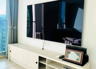 2-BR Condo at Noble Revolve Ratchada near MRT Thailand Cultural Centre