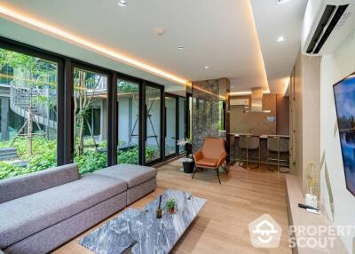 2-BR Condo at Lloyd Soonvijai-Thonglor in Bang Kapi