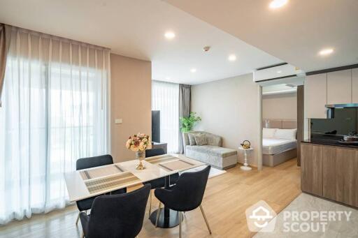 2-BR Condo at Lloyd Soonvijai-Thonglor in Bang Kapi