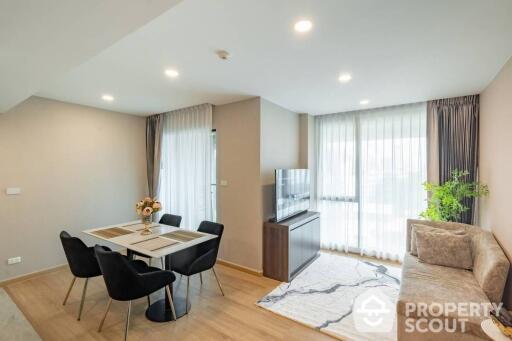 2-BR Condo at Lloyd Soonvijai-Thonglor in Bang Kapi