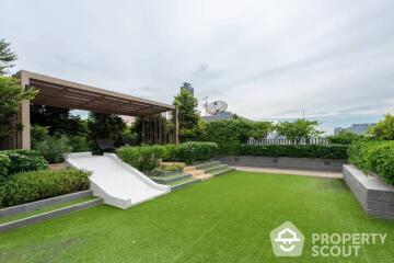 2-BR Condo at Lloyd Soonvijai-Thonglor in Bang Kapi