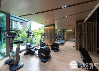 2-BR Condo at Lloyd Soonvijai-Thonglor in Bang Kapi