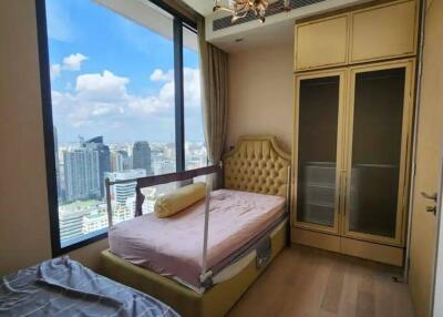 1-BR Condo at The Esse Asoke near MRT Sukhumvit