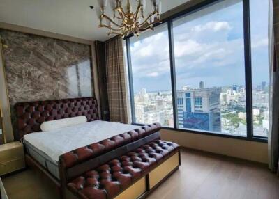 1-BR Condo at The Esse Asoke near MRT Sukhumvit