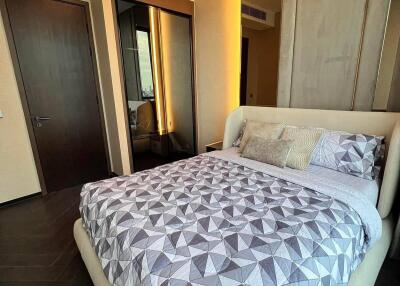 2-BR Condo at The Esse Sukhumvit 36 near BTS Thong Lor