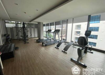 1-BR Condo at Socio Ruamrudee near BTS Nana