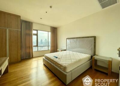 3-BR Condo at The Madison near BTS Phrom Phong