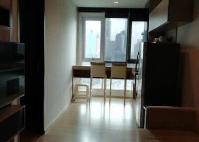 1-BR Condo at Rhythm Sathorn near BTS Saphan Taksin (ID 467673)