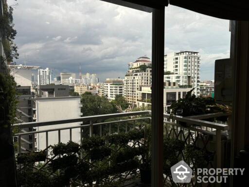 1-BR Condo at Baan Siri 31 Condominium near MRT Sukhumvit