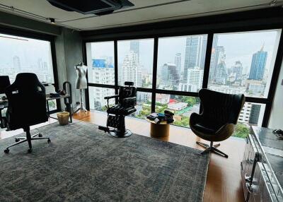 3-BR Duplex at The Habitat Sukhumvit 53 Condominium near BTS Phrom Phong