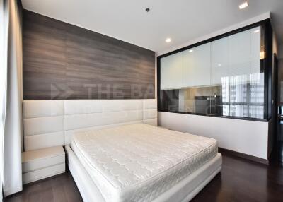 Ivy Ampio MRT Thai Cultural Center 3 Bed 3 Bath  C040515019