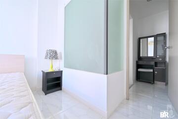 Ideo Ratchada-Huaykwang MRT Huai Khwang 1 Bed 1 Bath  C200514021