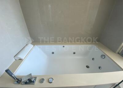 The Address Asoke BTS ASOKE 1 Bed 1 Bath  C301016008