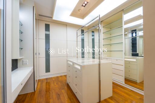 Spacious walk-in closet with ample storage and modern design