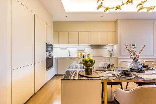 Modern kitchen with dining area