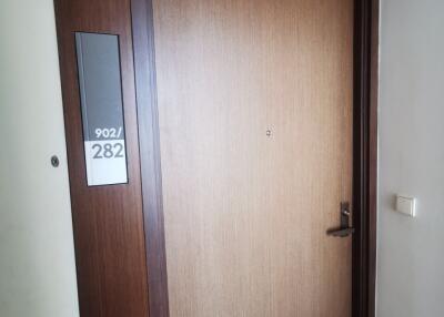 Apartment entrance door