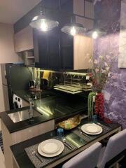 Modern kitchen with dining area