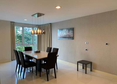 Modern dining room with table and chairs