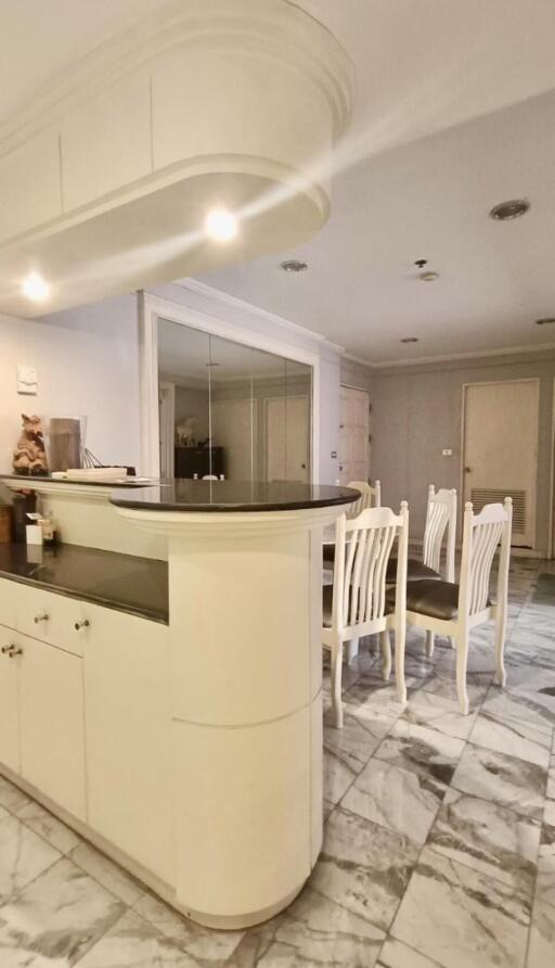 Modern kitchen and dining area