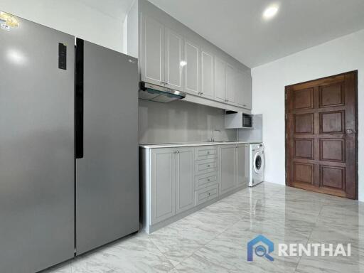 Beautiful unit in View talay 5D Pattaya for sale