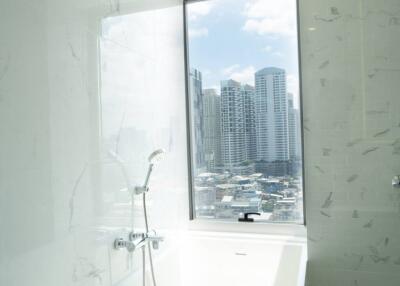 2 Bed 77 SQ.M Wyndham Bangkok Queen Convention Center