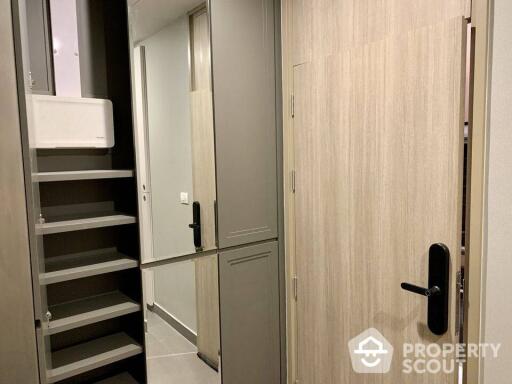 1-BR Condo at Noble Ploenchit near BTS Phloen Chit (ID 392884)