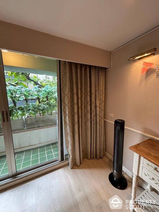 2-BR Condo at Raintree Villa Sukhumvit 53 near BTS Thong Lor