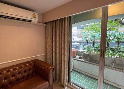 2-BR Condo at Raintree Villa Sukhumvit 53 near BTS Thong Lor