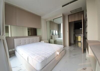 Noble Ploenchit 3 bedroom duplex condo for rent