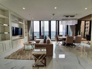 Noble Ploenchit 3 bedroom duplex condo for rent