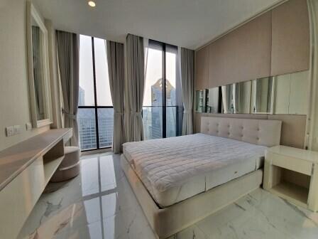 Noble Ploenchit 3 bedroom duplex condo for rent