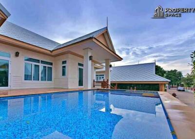 Modern Thai Style 3 Bedroom Pool Villa In Chaiyaphruek 2 Pattaya For Rent