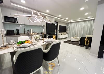 Luxury 2 Bedroom Condo for Sale in the heart of Pattaya - Grand Solaire Noble Pattaya